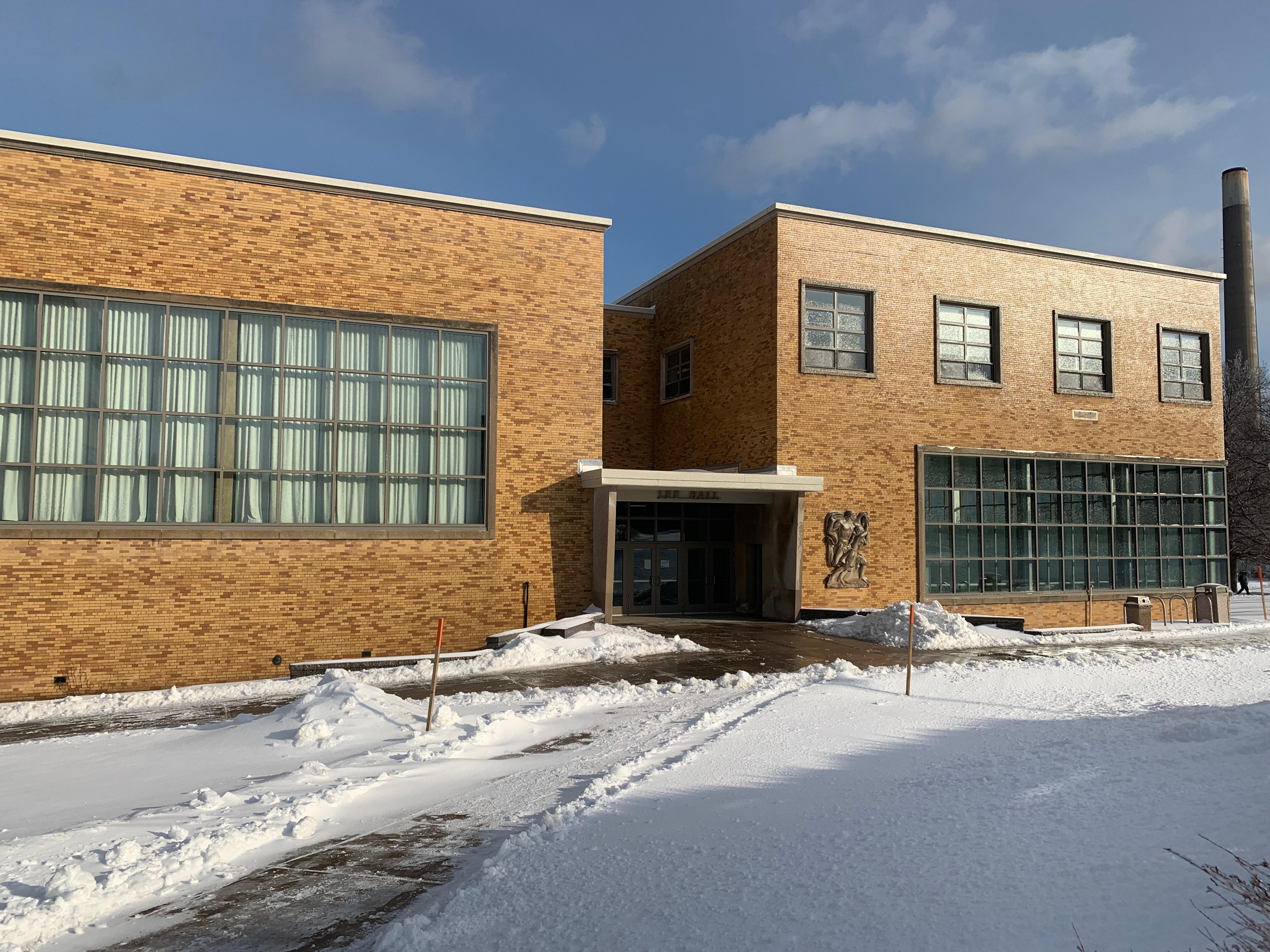 Snowy Lee Snowy Lee