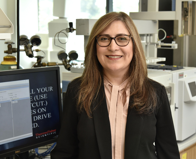 Dr. Haddadi in her research lab