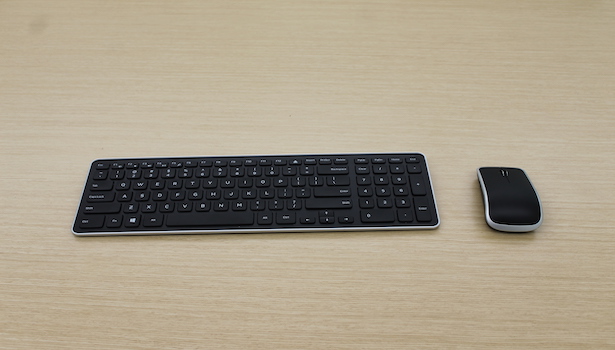 Picture of the wireless KB/Mouse