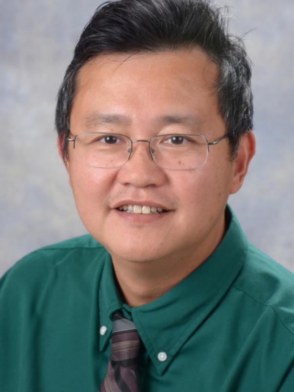 Bruce Peng Bruce Peng head shot