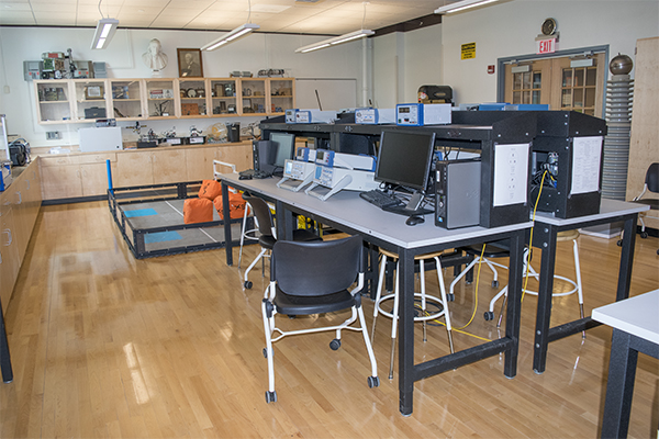 Electronics & Mechatronics Lab