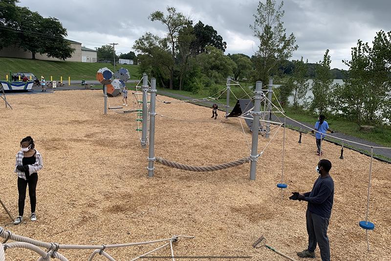 A Sophomore Service Day supports work at the Fulton Teen Park