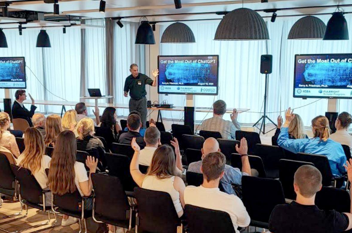 Barry Friedman of the School of Business leads a session on artificial intelligence during his German Fulbright