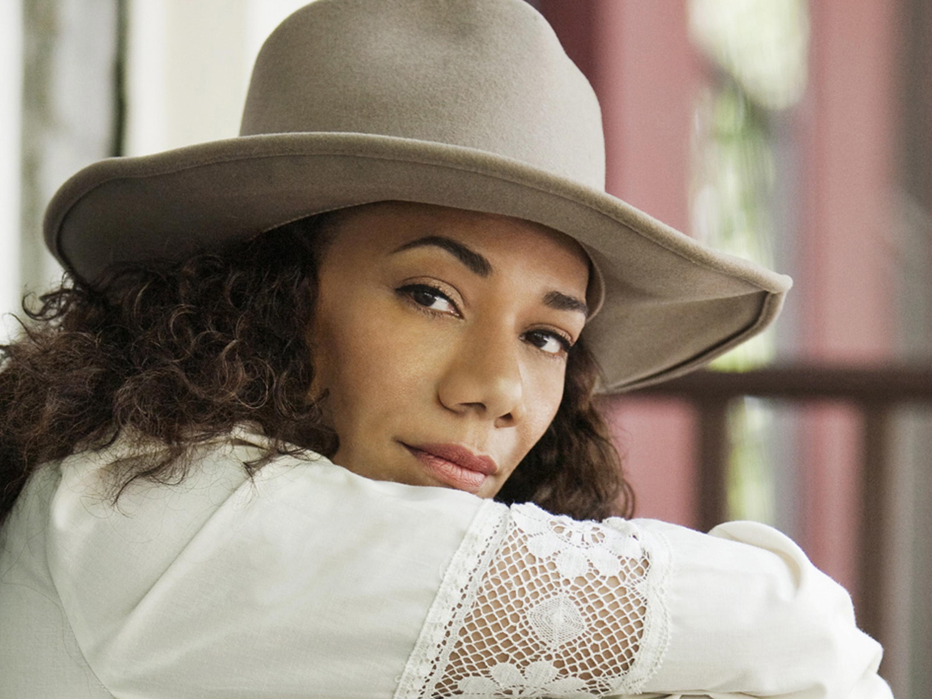 Singer/songwriter Martha Redbone to perform Artswego concert March 2 ...