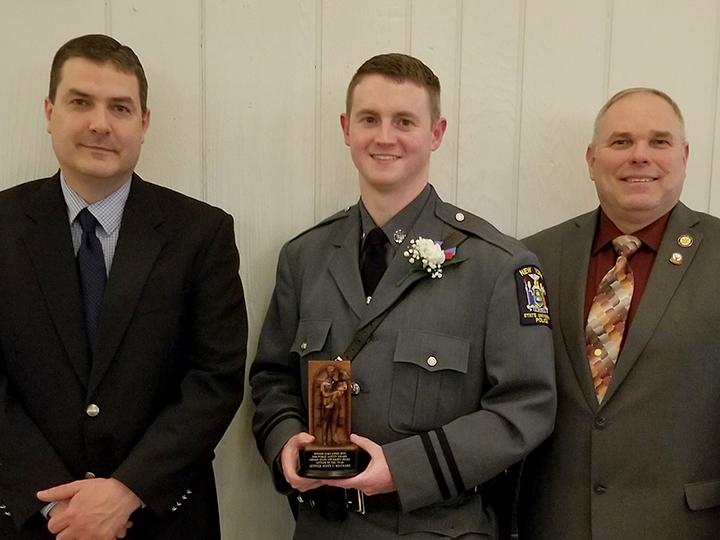 Scott Maynard wins University Police award
