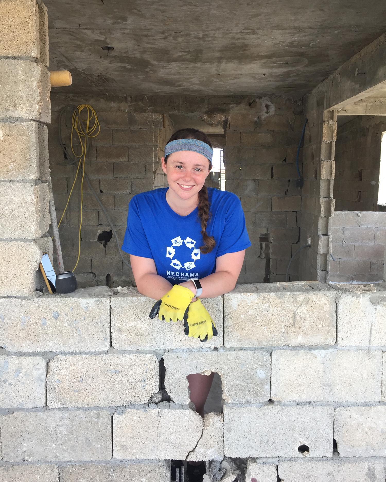 Chanel Meyer volunteering in Puerto Rico