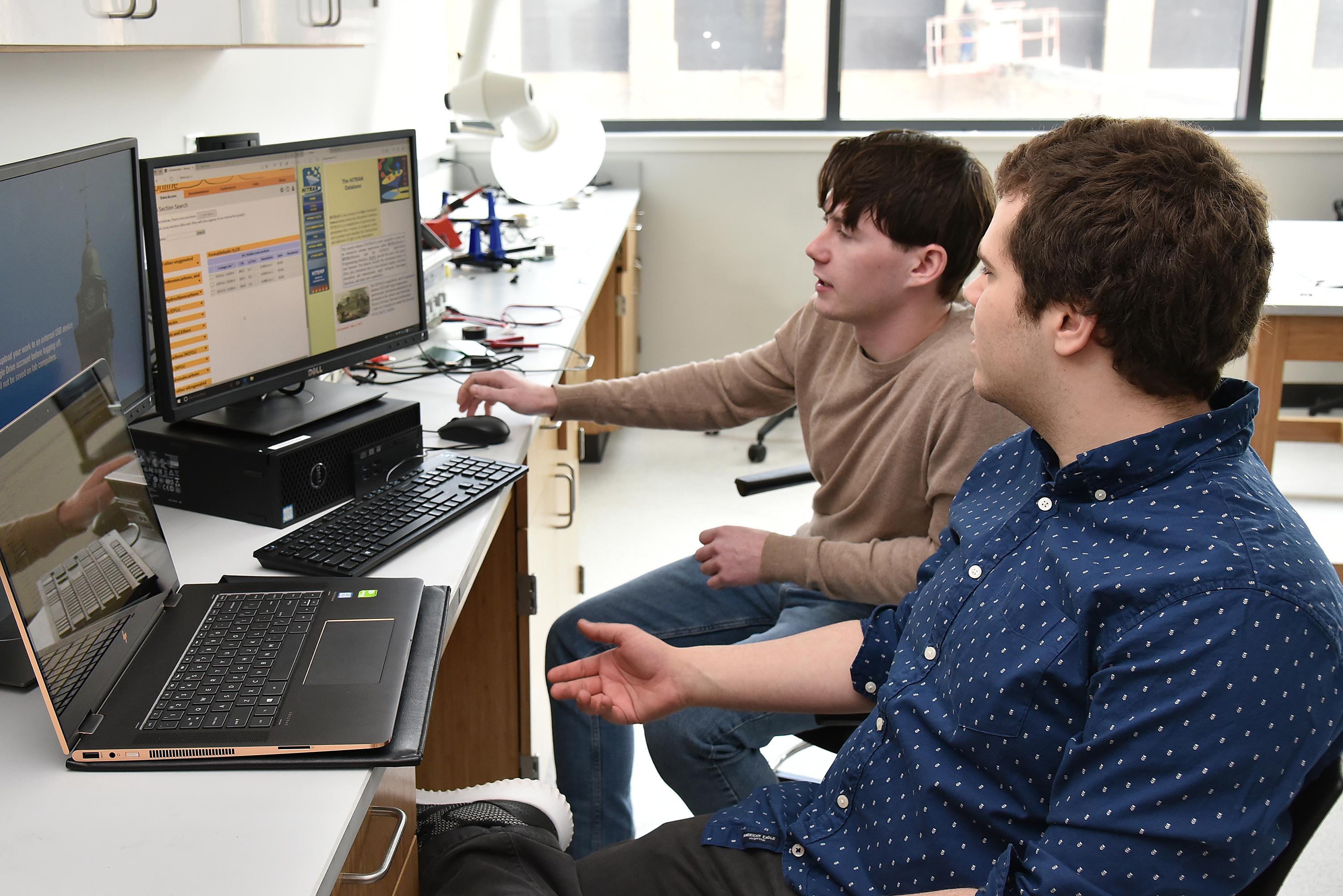 Students work on computer programming project