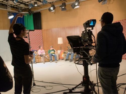 Broadcasting students in WTOP studio