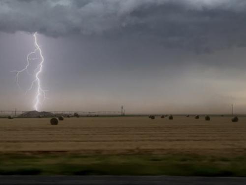 Students and instructors from SUNY Oswego’s storm-chasing class caught a lot of severe weather when traveling through the area on May 29. (Sarah Gryskewicz photo)