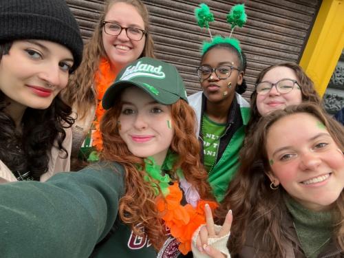 SUNY Oswego public relations students on their study abroad trip to Ireland.