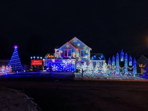 Elaborate holiday light show