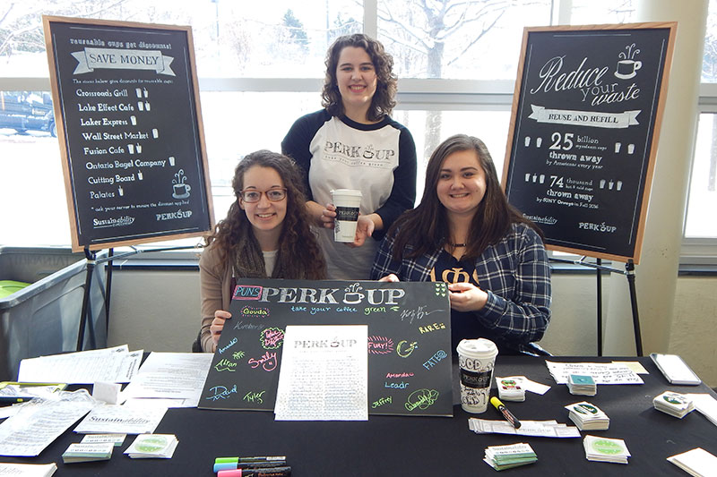 Students promote recycling