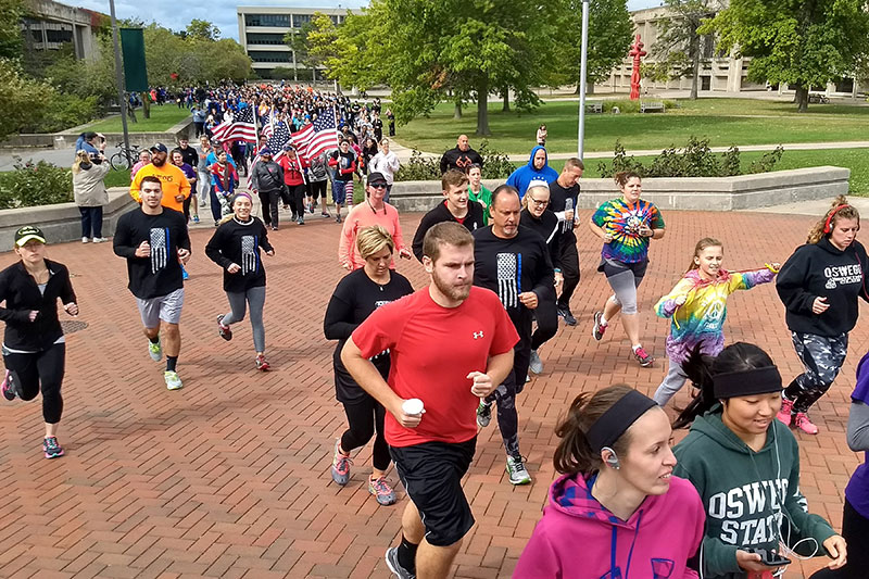 Red White and Blue team runners at Stride to SAVE Lives