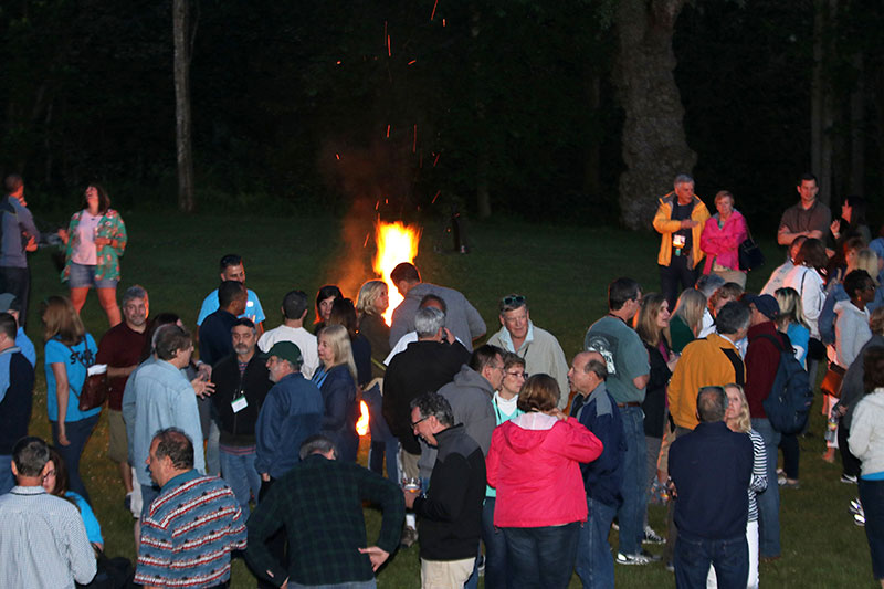 Alumni enjoying Reunion barbecue