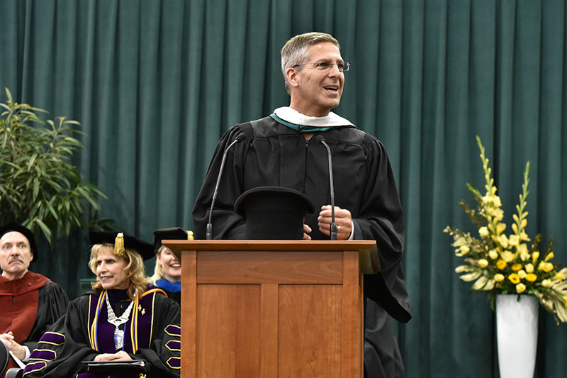 Robert Moritz speaks at Commencement