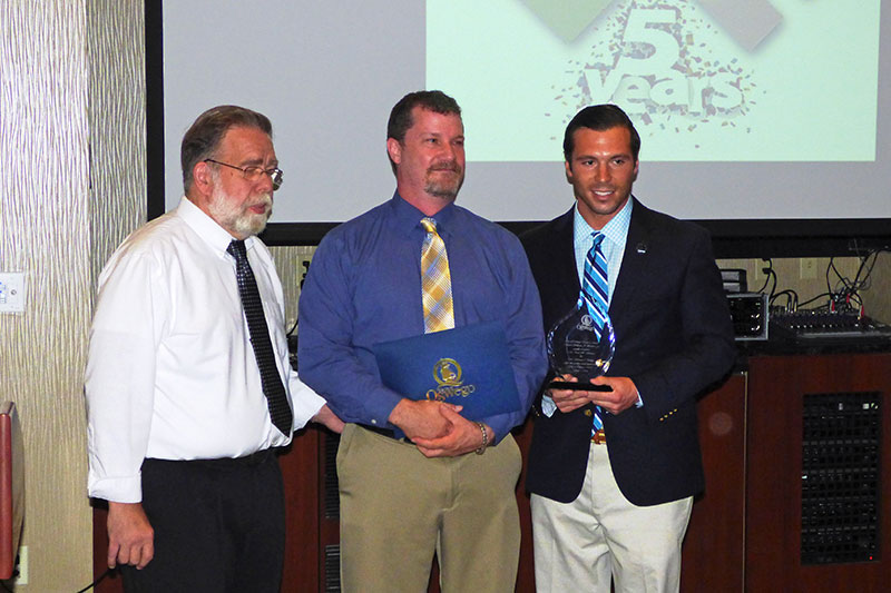 Oswego Renaissance Association receives award from City of Oswego