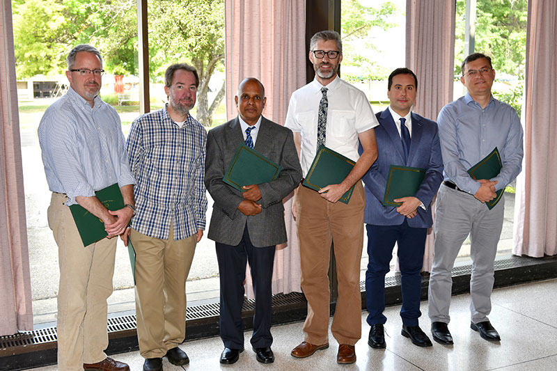 Top senior faculty teachers honored