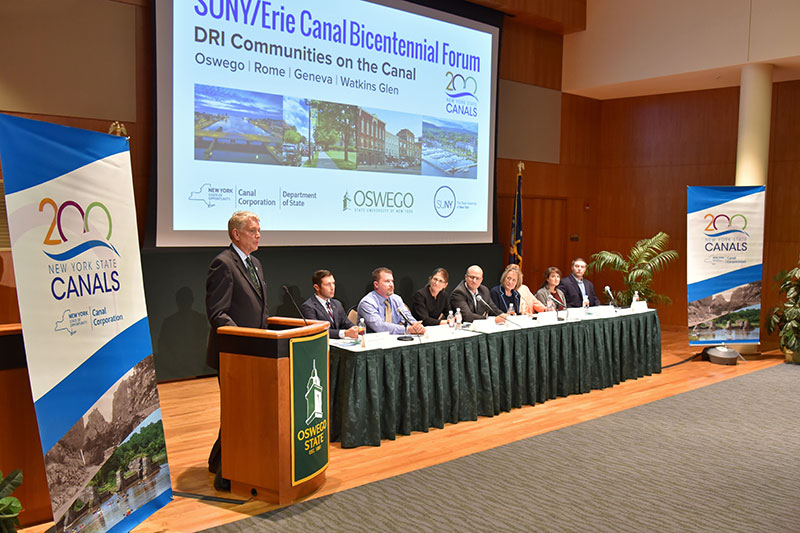 Brian Stratton speaks on Erie Canal conference on campus