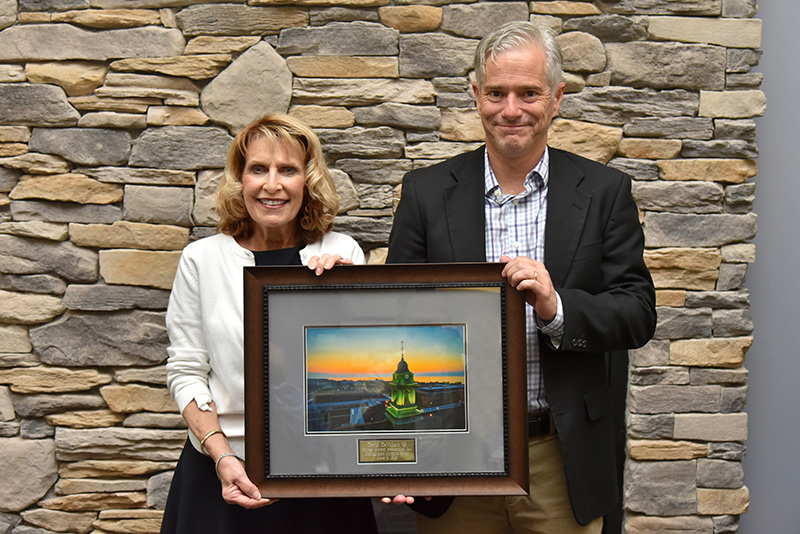 President Deborah F. Stanley with Distinguished Alumnus Award winner David DeVillers, assistant U.S. attorney for the Southern District of Ohio