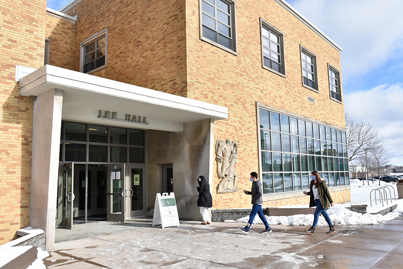 Students head into the Lee Hall COVID-19 testing area. Updated SUNY guidelines require any student, faculty or staff member with on-campus activities to test on a weekly basis.