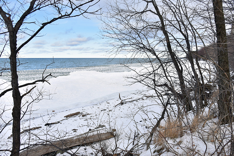 Recent cold weather helped form the seasonal freezing along the Lake Ontario shoreline. Caution is urged not to venture onto this floating ice familiar to the area.