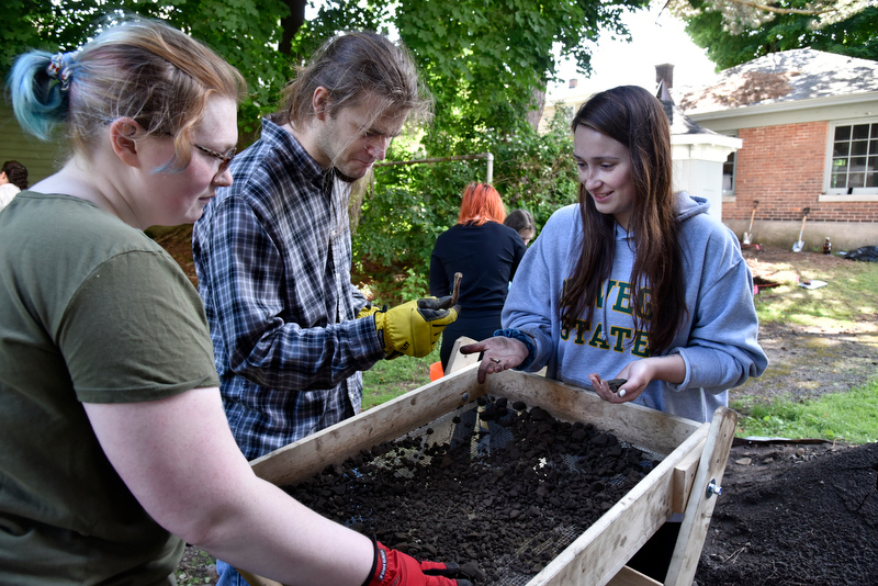 Anthropology students under the direction of Oswego faculty member Alanna Ossa are participating in a summer session project to excavate and document objects found buried at the historic Richardson-Bates House on East Third Street in Oswego. 