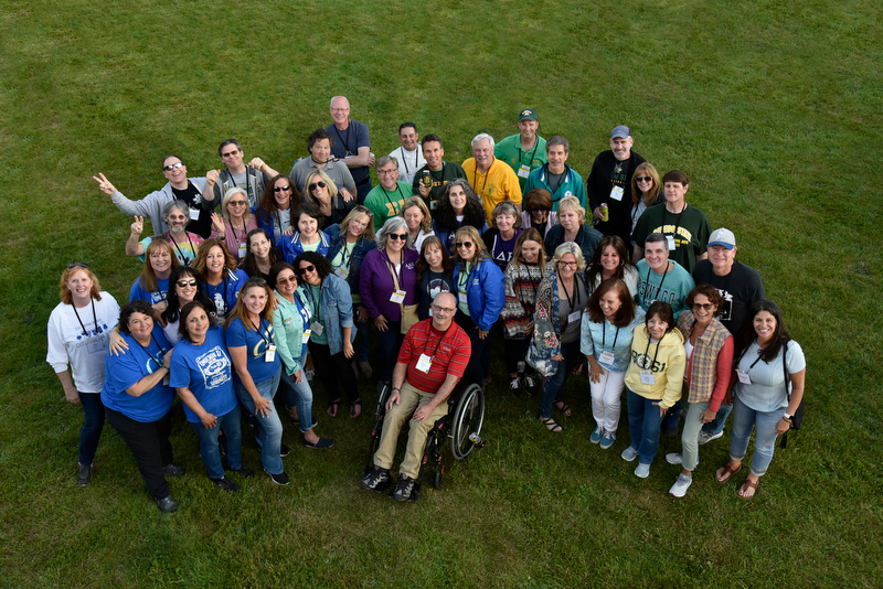 The 35th cluster Reunion group photo gathered members of the classes of 1986, 1987 and 1988 at the Welcome Back BBQ at Fallbrook.