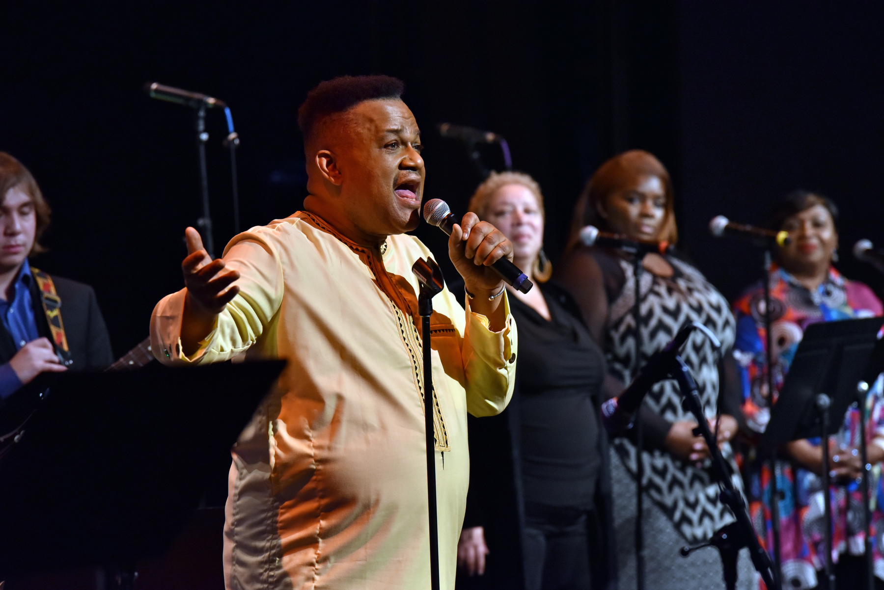 Larry Watson, a 1974 alumnus, brought his performance "American Fruit with African Roots: A Black Swan Song by an Affirmative Action Baby" to a Waterman Theater audience Feb. 6 with a musical program of original compositions in the African American forms commonly referred to as blues, jazz, gospel, soul, Motown, and commercial-popular songs. 