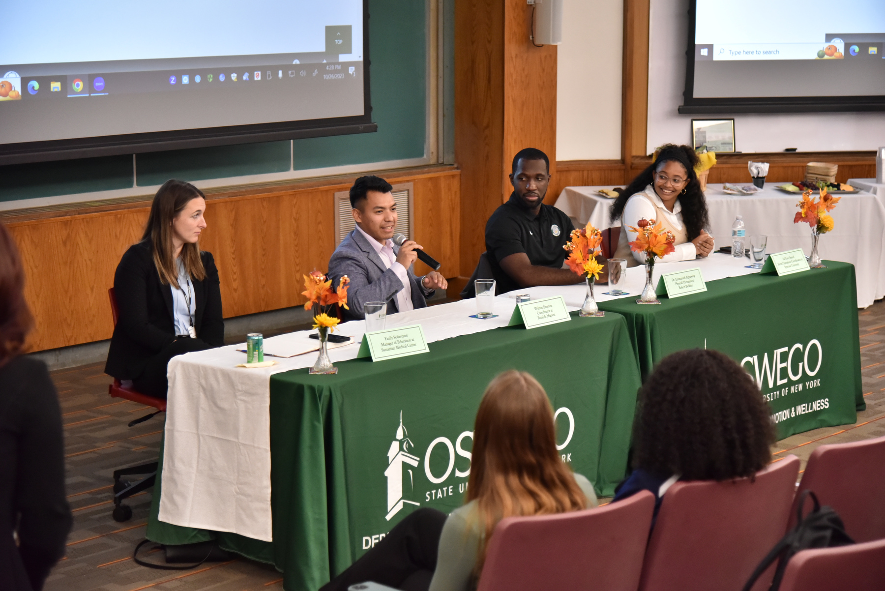 Career and networking panels held on campus Oct. 26 provided current students a look at many disciplines and fields of interest. Small group-format discussions were led by area professionals, many of whom are Oswego alumni. 