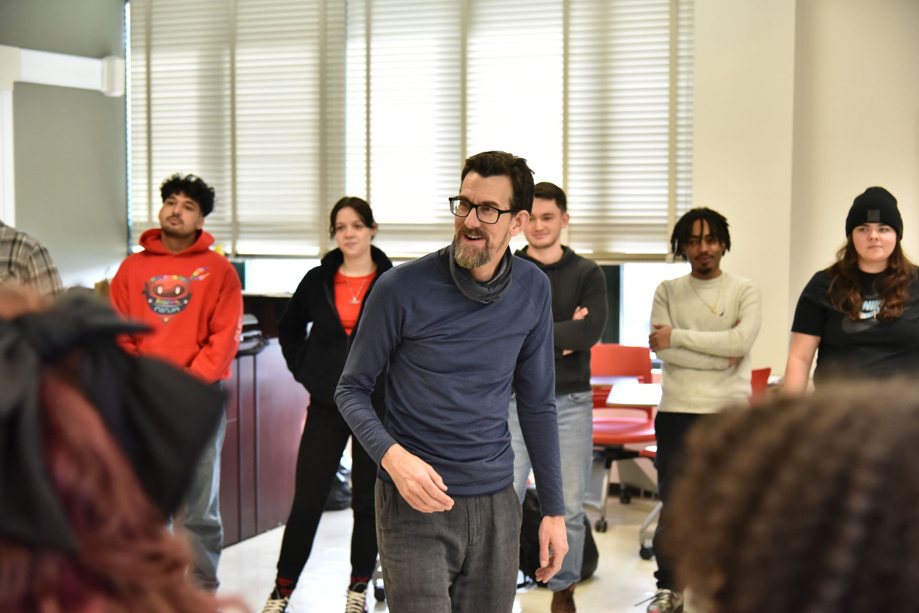During the Actors From The London Stage’s visit to SUNY Oswego, classes they connected with included Michael Wagg (pictured) working Feb.13 with students in Lyn Blanchfield’s history class in Mahar Hall.