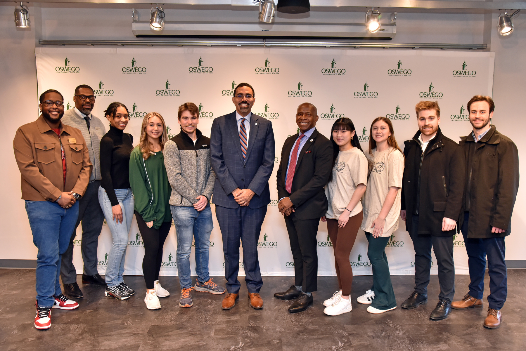 After SUNY Chancellor John B. King Jr. hosted a press conference on enhanced mental health support funding to Oswego and other SUNY institutions, he and President Peter O. Nwosu gathered for a group photo with students in The Space.