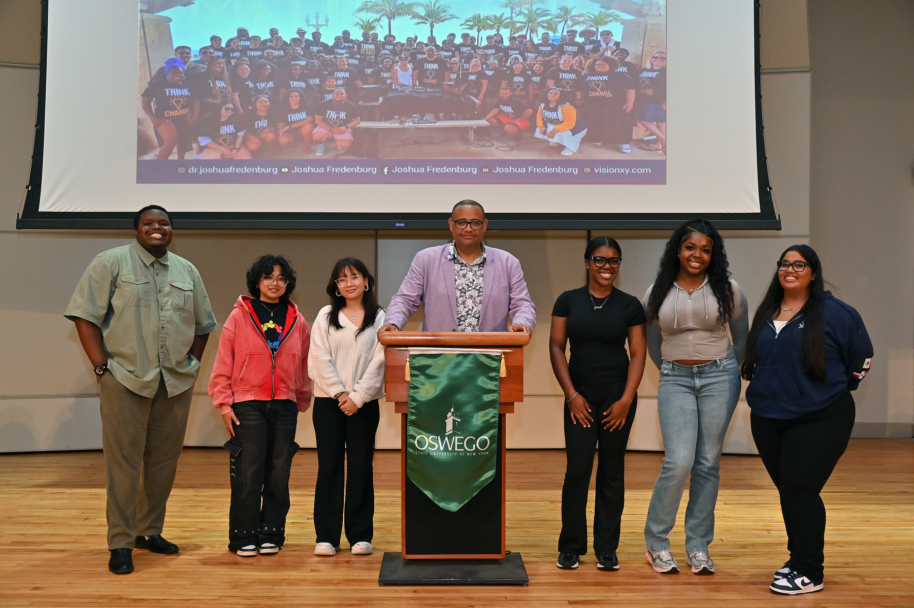 The ALANA Multicultural Leadership Conference featured keynote speaker Joshua Fredenburg who spoke on “Evaluating Yourself: Areas of Strength and Areas for Improvement.” Conference organizers gathered for a photo with Fredenburg before the Sept. 22 talk in Sheldon Ballroom; from left: Dorren Allen-Carr, interim assistant director of Student Engagement and Leadership, with ALANA Conference committee members Bija Kasu,Lakpa Sherpa, Fredenburg ,Dayna Purrier, Precious Ihezuo, Alexandra Mercedes