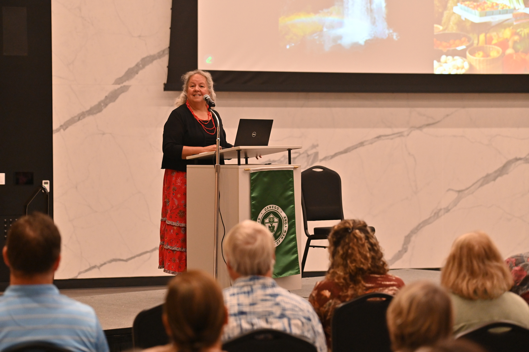 Botanist and author Robin Wall Kimmerer spoke to a Hewitt Hall ballroom audience Sept. 24 for a presentation and Q&A to discuss the 2025 ORI selection and bestseller, "Braiding Sweetgrass." 