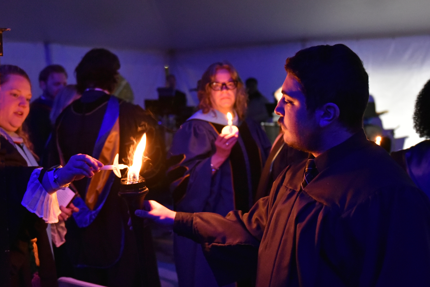 Ian Katz served as torchbearer for the Torchlight Ceremony. In one of Oswego’s longest-standing university traditions, the flame of learning passes to graduating seniors as they are welcomed as Oswego alumni. The ceremony was held May 15 outside Marano Campus Center.