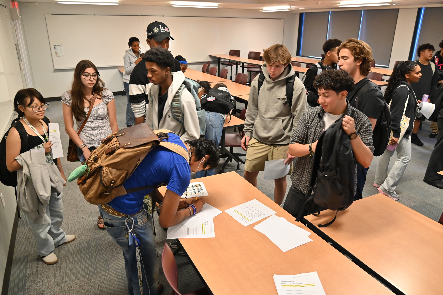 The new Laker Scholars summer bridge program included a campus services resource rally –- a kind of scavenger hunt which led students to various campus buildings to discover more about success opportunities available to students. 