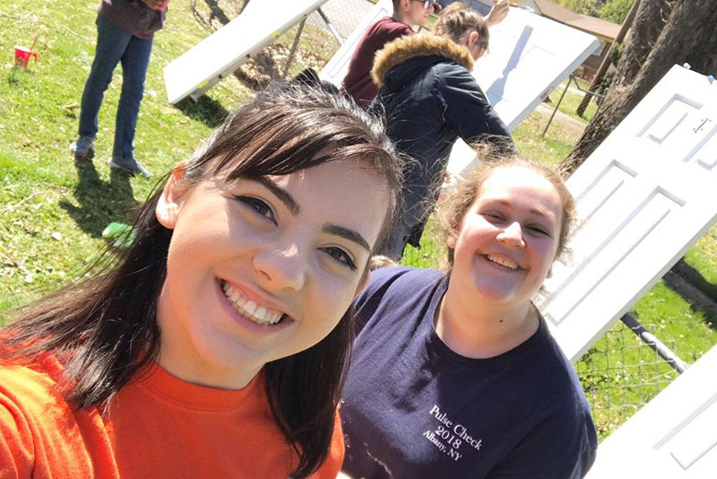 Students visit Alabama to help build Habitat for Humanity homes