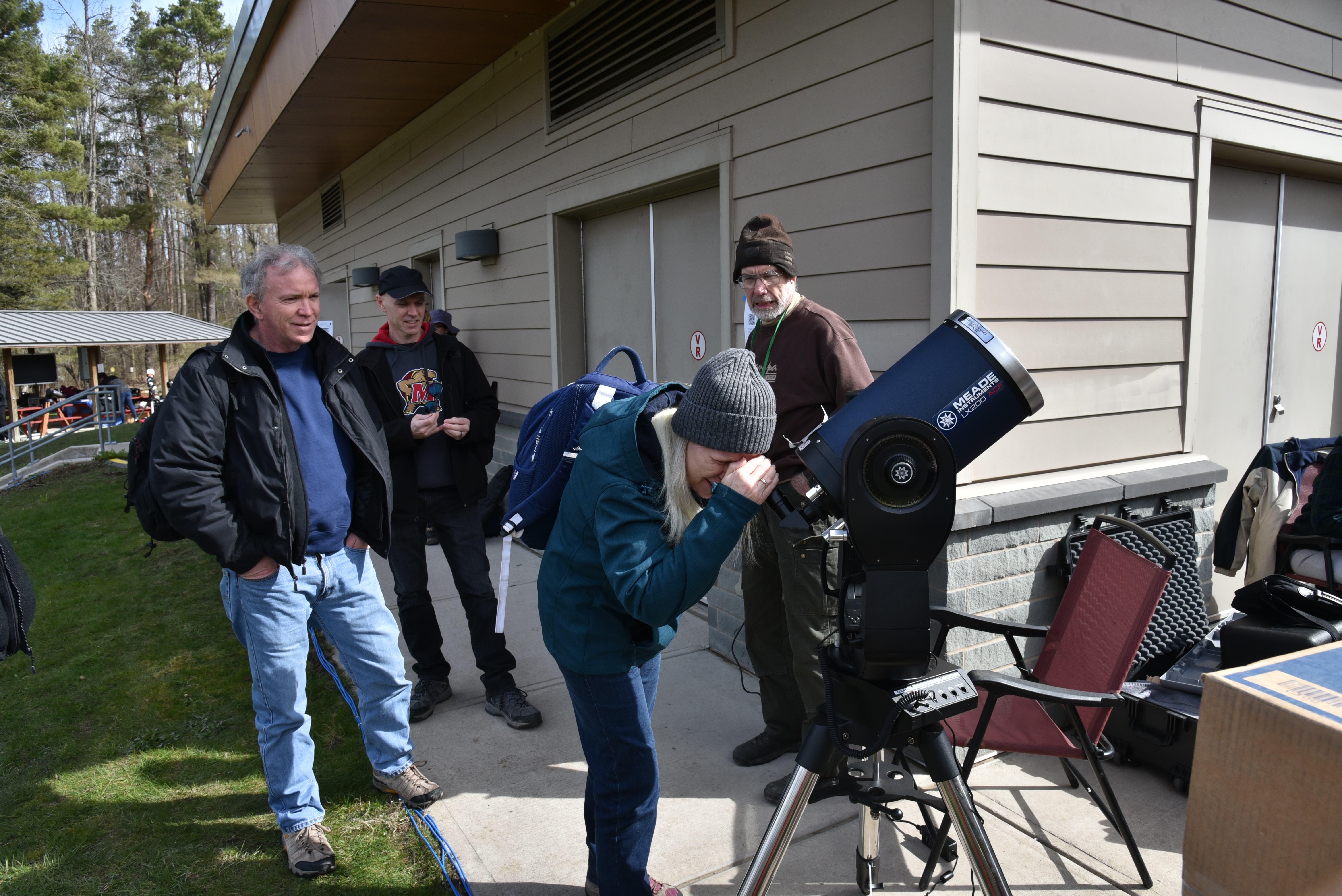 Telescopes with video were set up at Rice Creek Field Station by groups such as the Syracuse Astronomical Society, Kopernik Observation Science Center, Pompey Observatory and others.