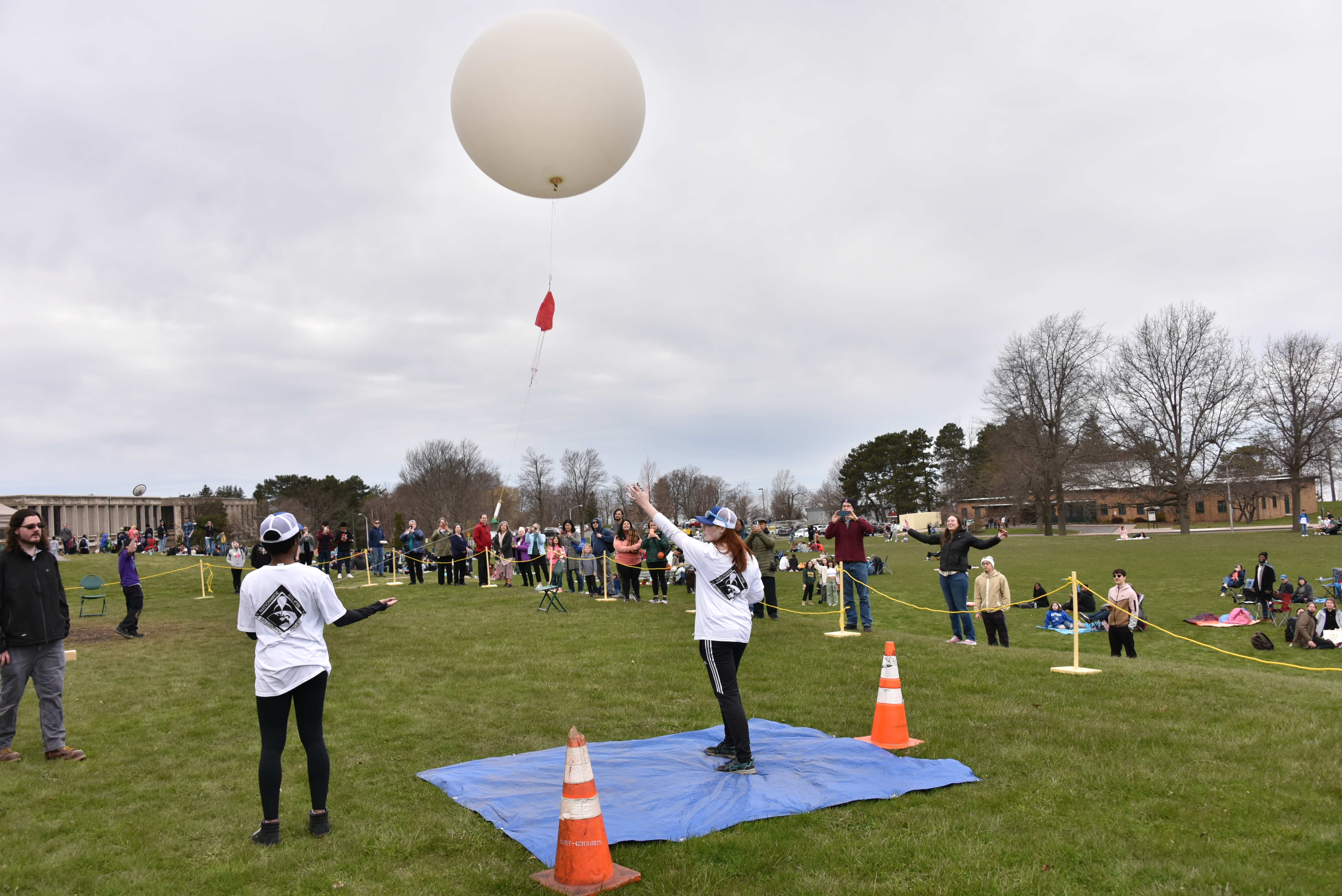 Throughout the day, the student-faculty National Eclipse Ballooning Project research teams launched balloons on the hour to measure atmospheric phenomena under rare conditions. The project, funded by NASA and the National Science Foundation, attracted interest from media outlets including NewsChannel 9, Spectrum News, WRVO and Syracuse.com.