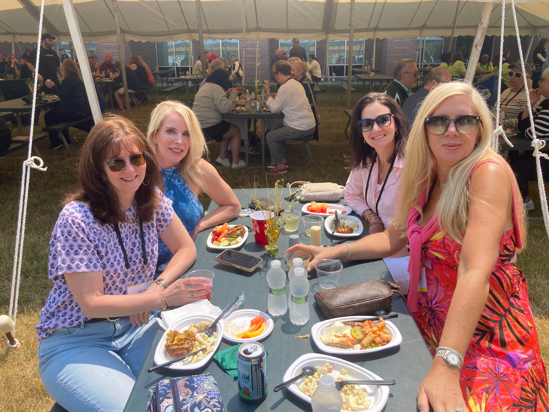 Alumni had a special picnic at Reunion Weekend overlooking the lake with special seating included for milestone classes and mini-reunion groups on the lawn behind Lakeside Dining Center.