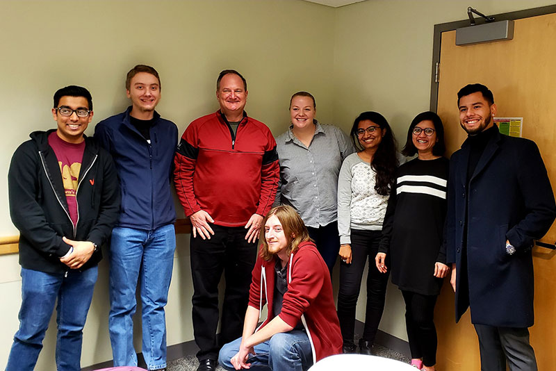 Microsoft’s David Pearlman meets with students