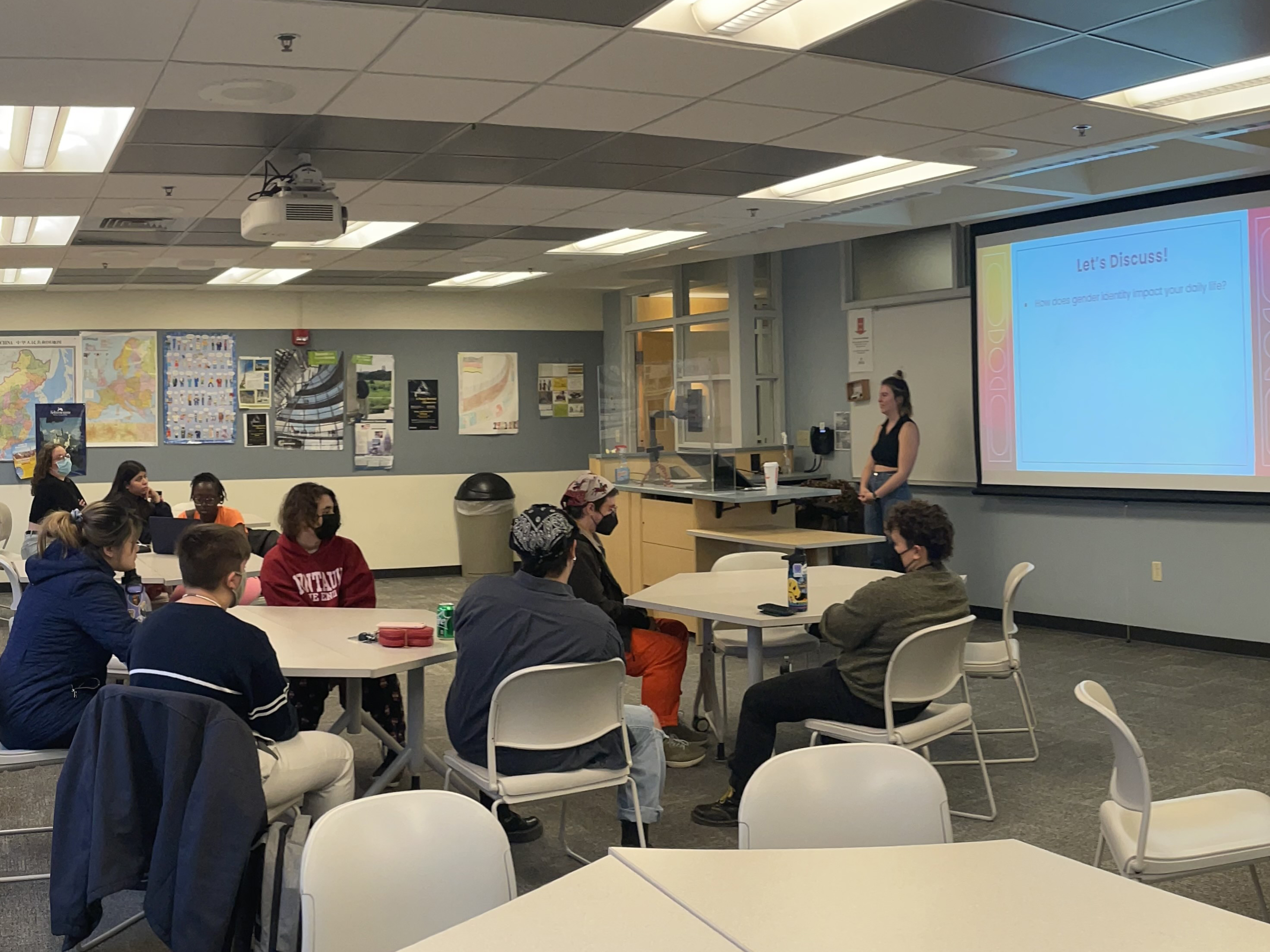 The college’s Queer and Trans Outreach Center and the Women’s Center hosted an empowering joint program on March 25 about the differences between sex and gender. At the end of the program, participants were encouraged to embrace the phrase #WeAreIncomparable, which embodied the content taught during the program. 