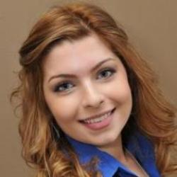 Professional headshot of psychology alum, Katherine George