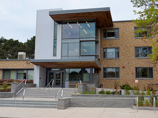 Summer scene of Waterbury Hall.