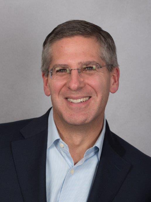 Professional head shot of Robert Moritz